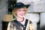 A Good Woman (2004) - Helen Hunt