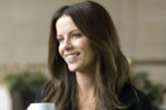 Everybody's Fine (2009) - Kate Beckinsale