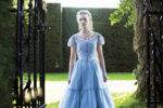 Alice in Wonderland (2010) - Mia Wasikowska Alice in Wonderland (2010) - Mia Wasikowska