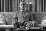 The Man Who Wasn't There (2001) - Billy Bob Thornton