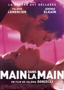 Main dans la main