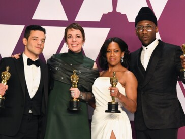 Die strahlenden Gewinner (von links nach rechts): Rami Malek, Olivia Colman, Regina King und Mahershala Ali.