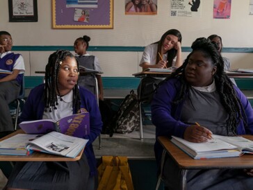 Dominique Fishback dans Project Power (2020)
