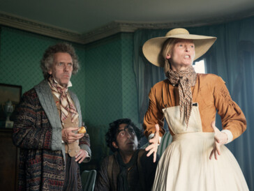 Tilda Swinton, Hugh Laurie et Dev Patel