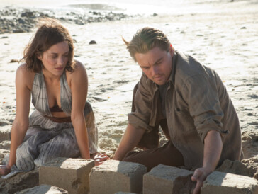 Leonardo DiCaprio et Marion Cotillard se passionnent pour les briques!