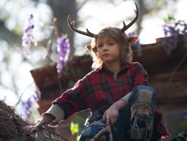 Netflix-Kritik «Sweet Tooth»: Mensch-Hirsch-Protagonist in postapokalyptischer Welt