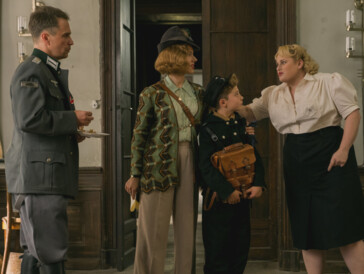 Sam Rockwell, Scarlett Johansson, Rebel Wilson & Roman Griffin Davis - Jojo Rabbit