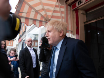 De Boris Johnson à Nicolas Winding Refn: Les 9 séries à ne pas rater au GIFF 2022