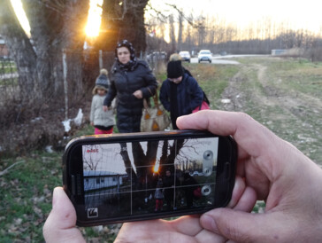 5. Human Rights Film Festival Zurich: «Midnight Traveler» gibt Einblick in das Leben auf der Flucht