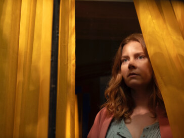 Netflix: «La Femme à la fenêtre» - Voyeurisme et enfermement mental pour Amy Adams