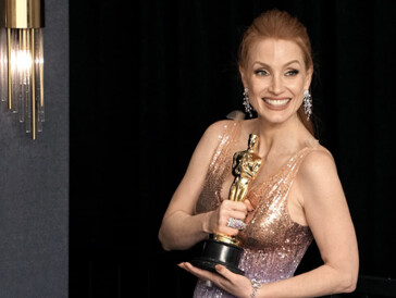 Jessica Chaistain gewinnt für ihre Leistung in «The Eyes of Tammy Faye» den Oscar als beste Hauptdarstellerin.
