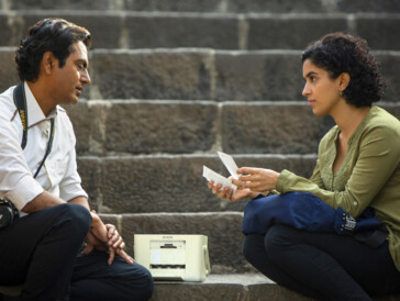 L'acteur et l'actrice Nawazuddin Siddiqui et Sanya Malhotra dans «Le photographe»