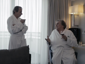 Houellebecq et Depardieu en thalasso à Cabourg