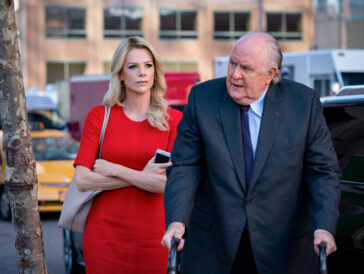 Charlize Theron & John Lithgow - Bombshell (2020)