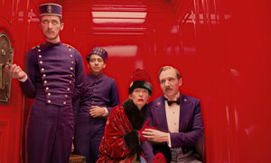Wes Andersons schräger Hotel-Film "The Grand Budapest Hotel" wurde ebenfalls vier Mal nominiert. Die pit­to­reske Komödie eröffnete 2014 bereits die Berlinale.