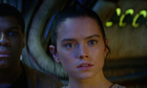 Star Wars – Mais qui sont les parents de Rey ? J.J. Abrams nous en parle !