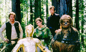 Die originale Besetzung: Carrie Fisher, Harrison Ford, Mark Hamill mit Peter Mayhew als Chewbacca und Anthony Daniels als C-3PO.