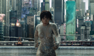 #9 | Ghost in the Shell | Kinostart: 30. März | Verfilmung der Kodansha Comics Manga Serie unter der Regie von Rupert Sanders | Darum geht's: Major Motoko Kusanagi (Scarlett Johansson), Anführerin des Elitekommandos «Sektion 9», ist Cyborg: halb Mensch, halb Maschine. | Macht Laune, weil... wir das «halb Mensch, halb Maschine-Ding» nur Scarlett Johansson so gut abkaufen können. 