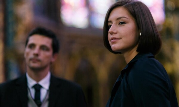 Horaires Des Séances Du Film Cinq Nouvelles Du Cerveau Adèle Exarchopoulos dans la bande-annonce de «The White Crow», réalisé